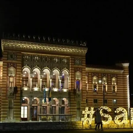 Lägenhet Latin Bridge - 3 Apartment, 80m2 In With Free Private Parking - Old Town